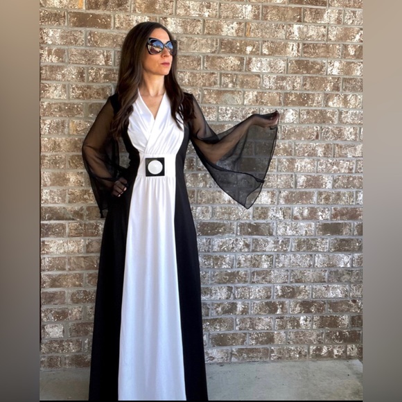 Vintage 60s Black & White Bell Sleeve Maxi - Picture 1 of 5